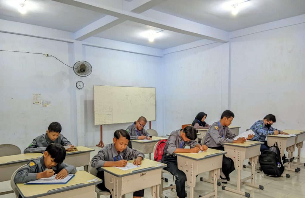Kegiatan Sumatif Akhir Semester Ganjil 2025 SMP Muhammadiyah 1 Bangkalan