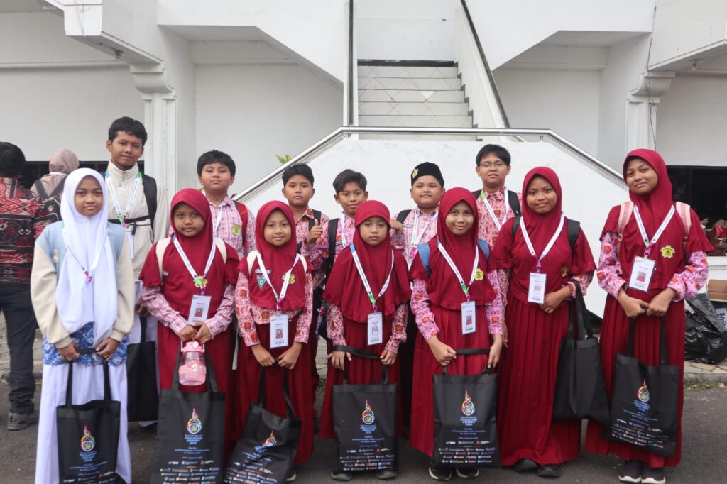 Semarak ME Awards 2026: SMP dan SD Muhammadiyah 1 Bangkalan Unjuk Potensi di Universitas Muhammadiyah Malang